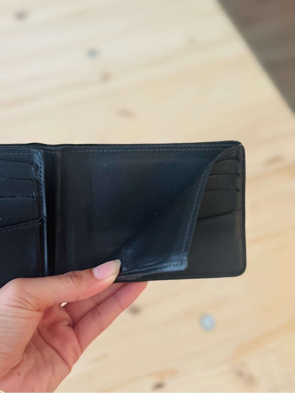 Louis Vuitton Black Wallet - Picture 6 of 11